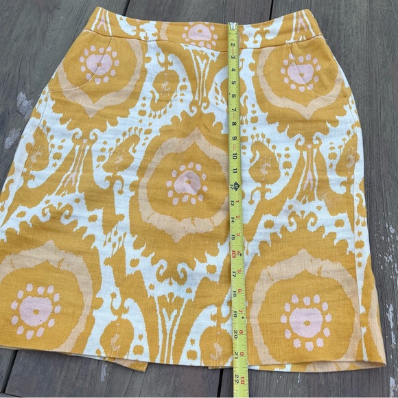 J.Crew linen skirt size 6 ikat yellow. - Picture 10 of 13
